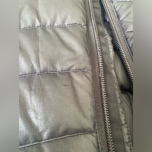 Patagonia Nylon Down Filled Puffer Vest - Picture 6 of 9